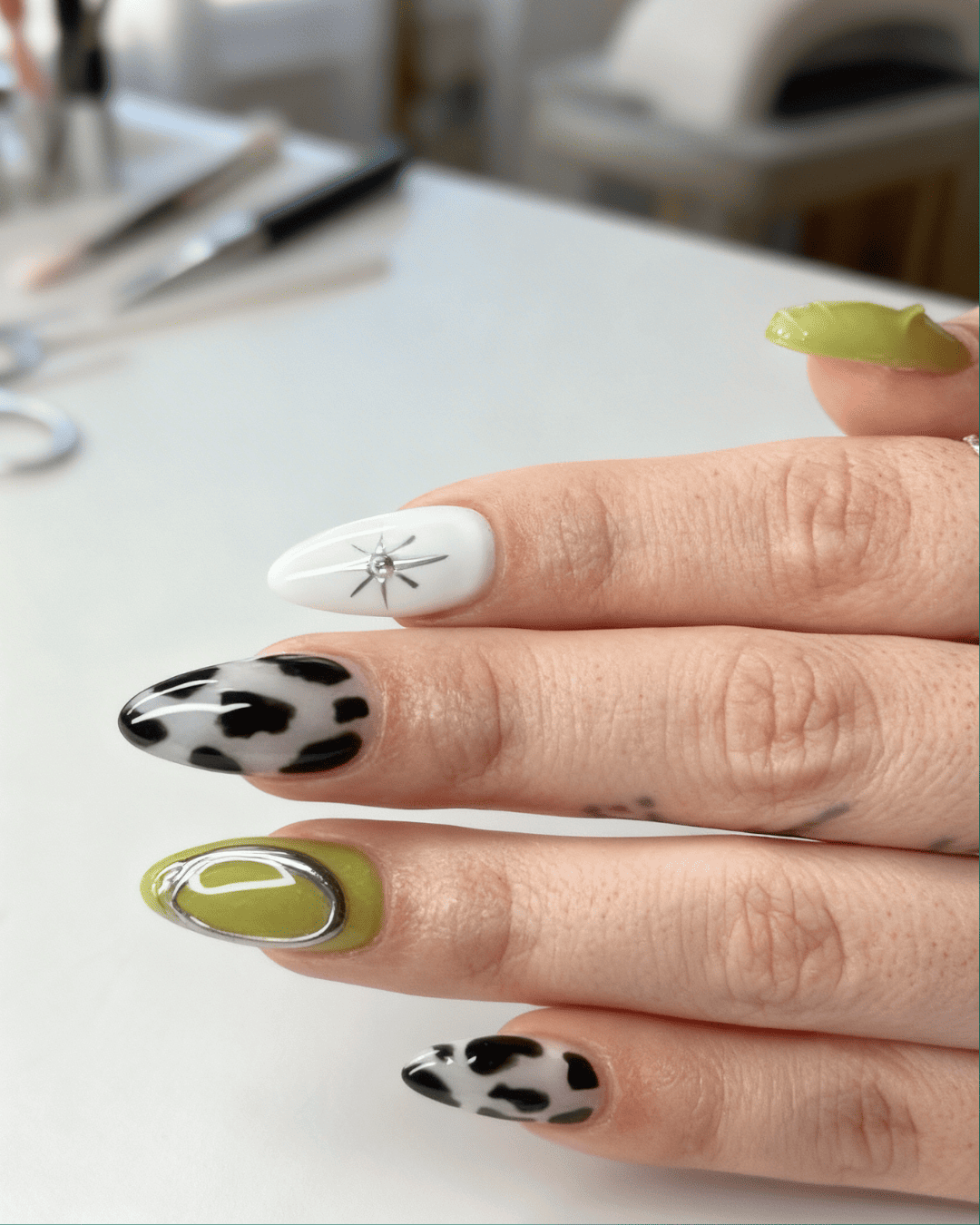 Queen Nails Dartmouth nail art portfolio image 3 â manicure pedicure acrylic gel design
